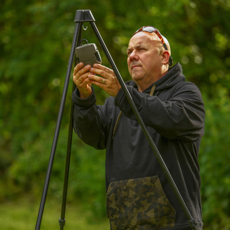 Avid Carp Revolve Weigh Tripod